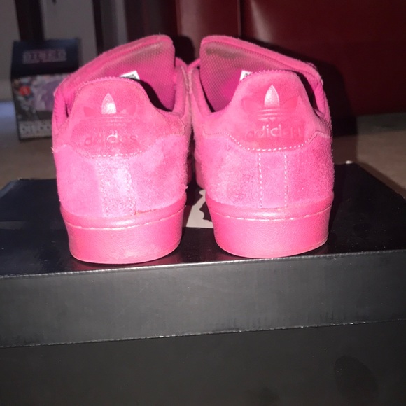 Pink Shell toed Adidas - Picture 3 of 4